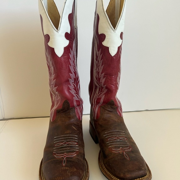 Preowned Anderson Bean Boot company size 6 Y
ABY7087 - Picture 4 of 15